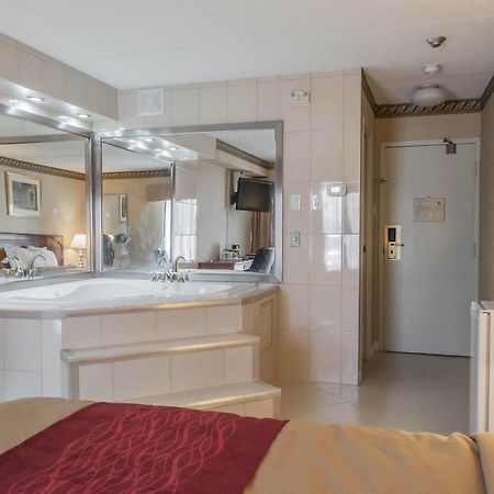 Comfort Inn Meadowvale Mississauga Zewnętrze zdjęcie