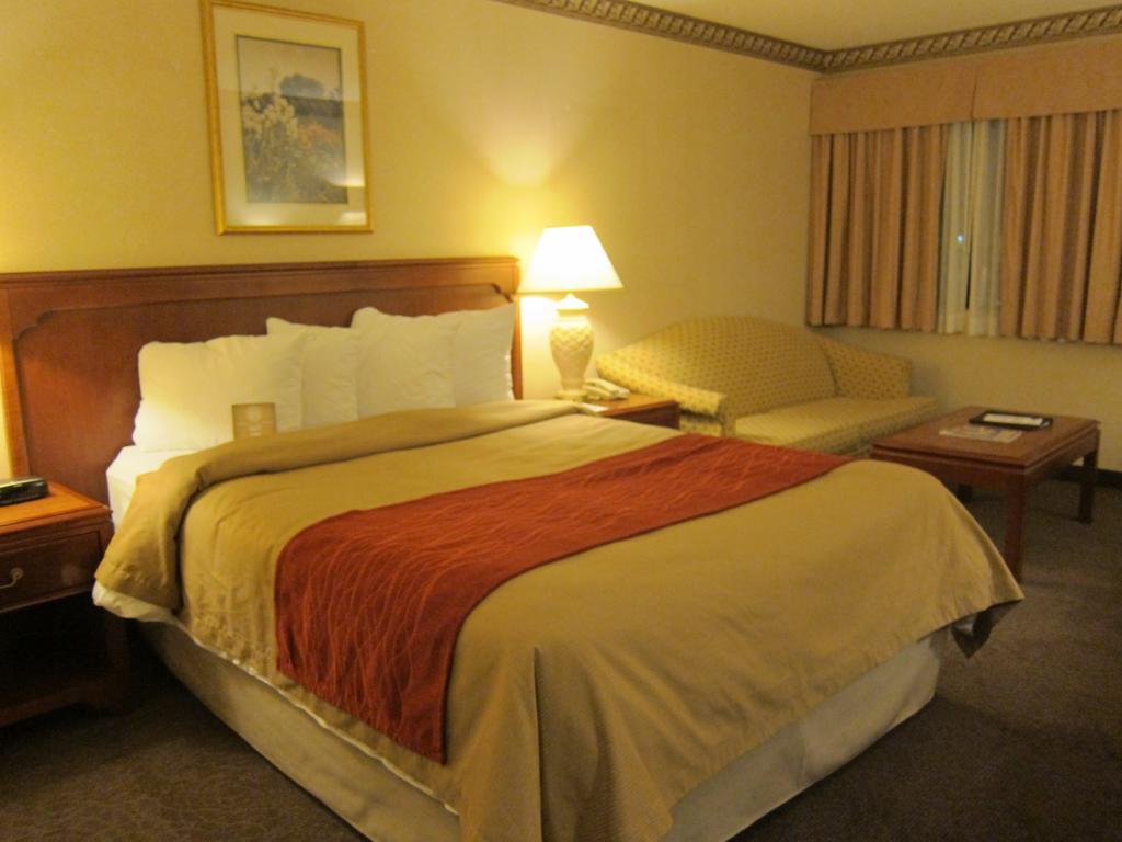 Comfort Inn Meadowvale Mississauga Zewnętrze zdjęcie