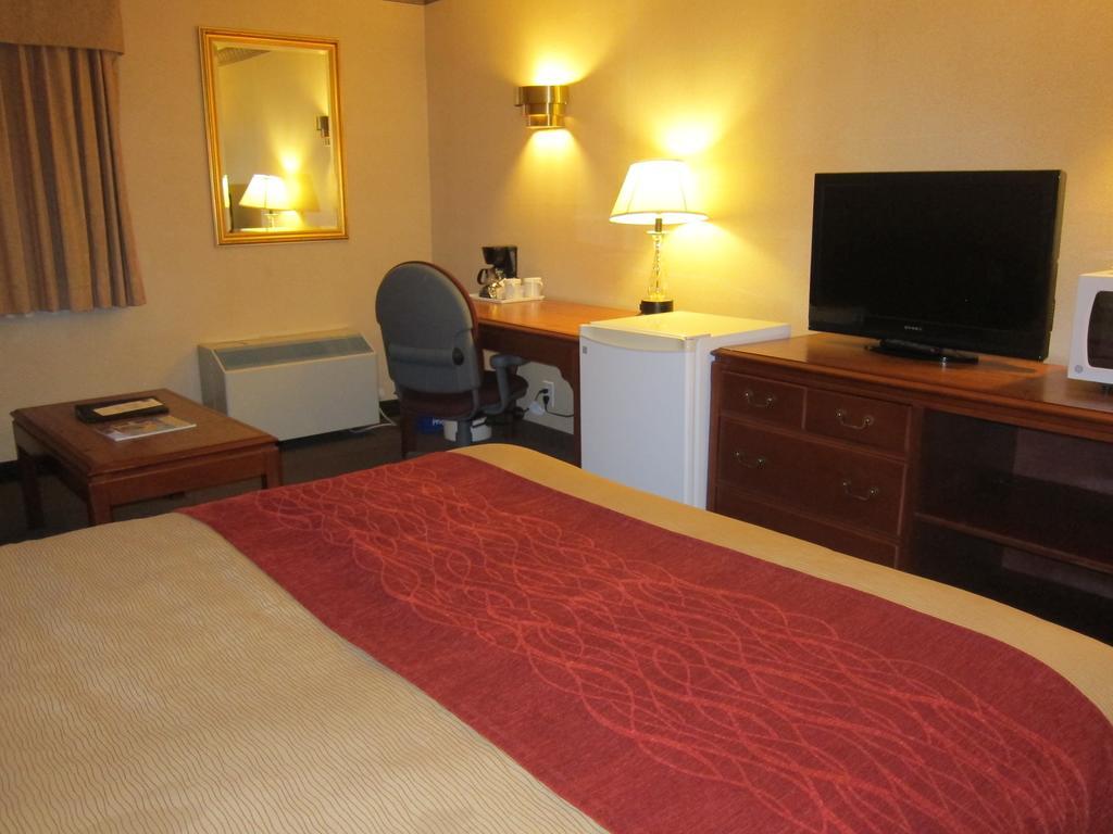 Comfort Inn Meadowvale Mississauga Zewnętrze zdjęcie