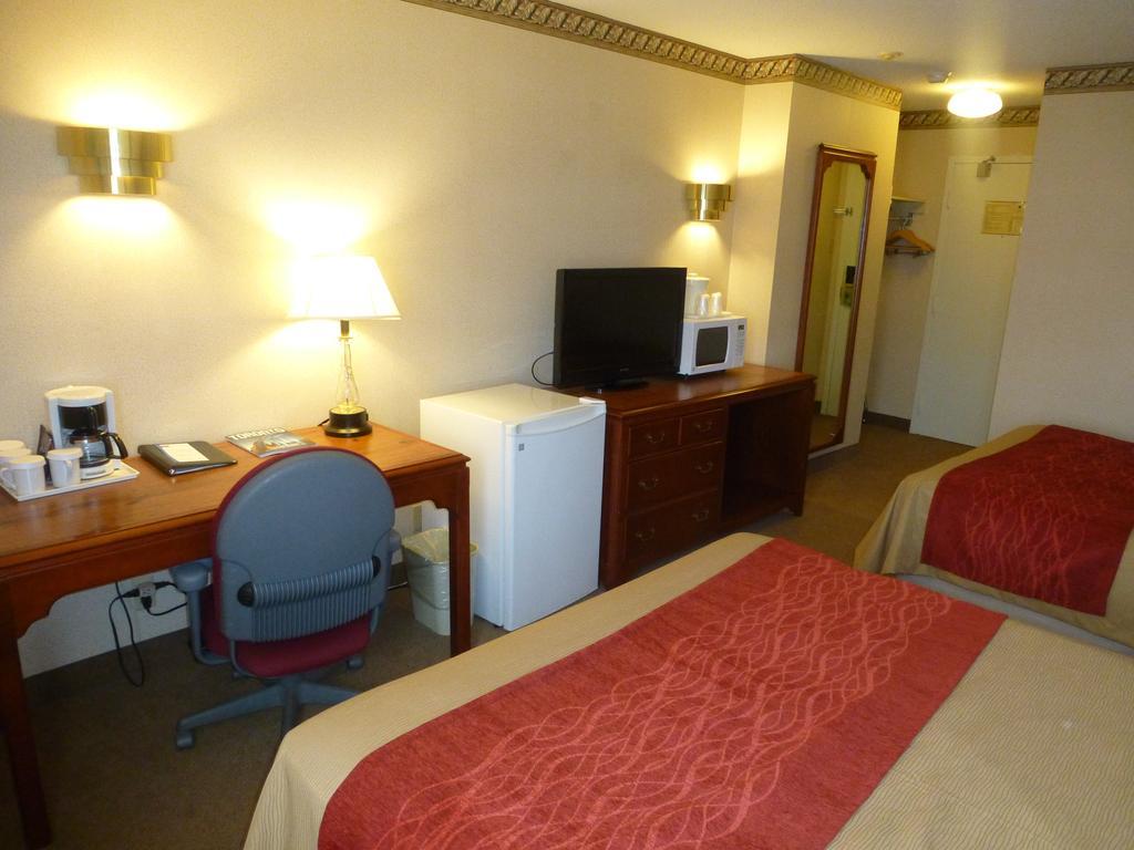 Comfort Inn Meadowvale Mississauga Zewnętrze zdjęcie